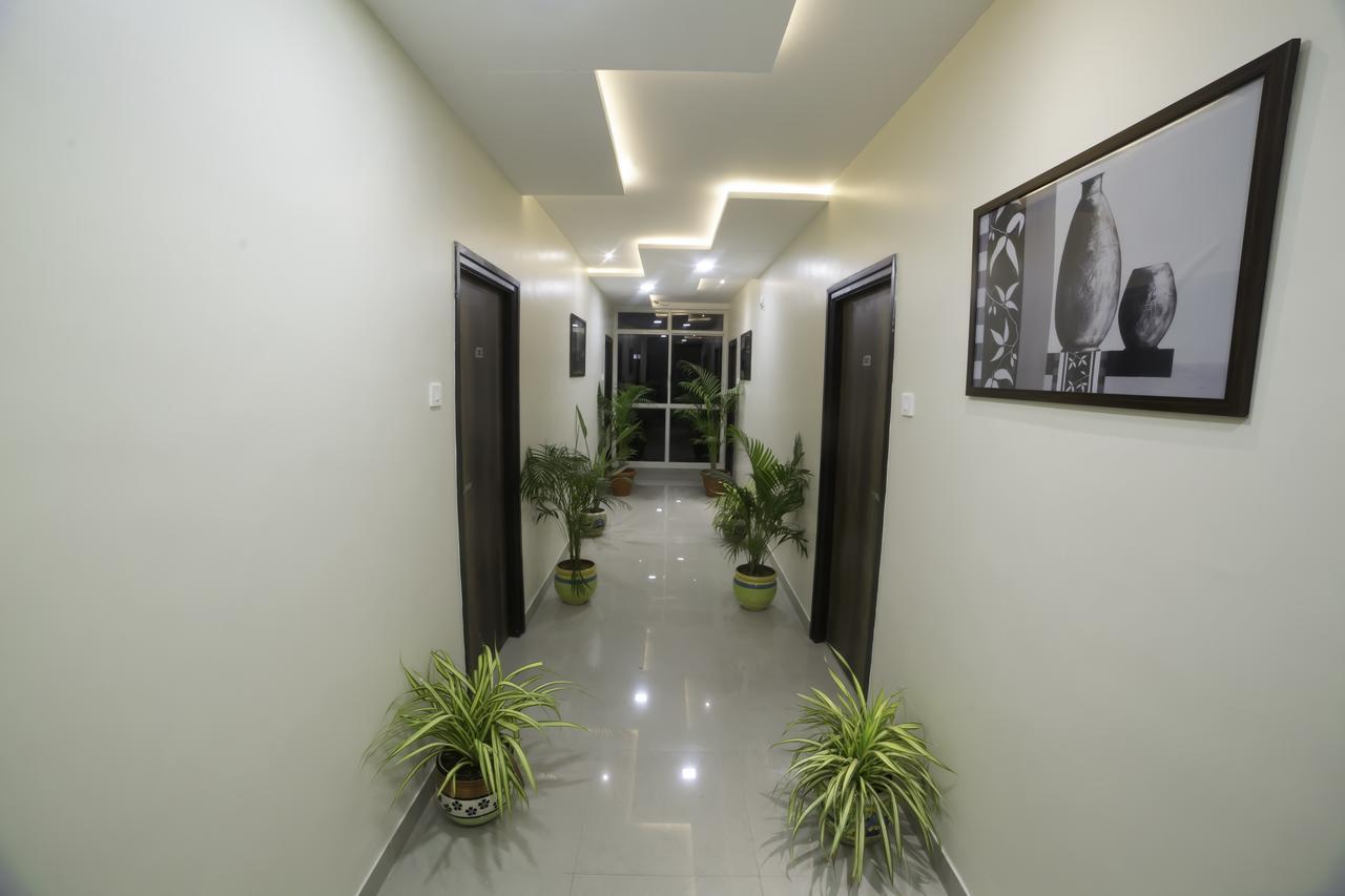 Our Nest Banjara Hotell Hyderabad Exteriör bild